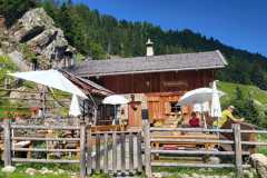 Rast auf der Tablander Alm
