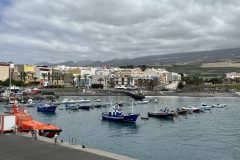 San Juan, Hafen und Strand