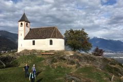 Auf dem Kirchenhügel St. Hippolyt