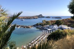 Pallas Beach mit Yachtclub in Lindos