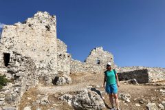 In der Ruine des alten Kastells in Asklipío