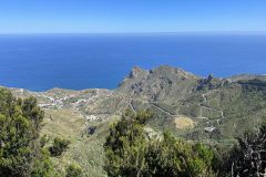 Blick auf die einsame Nordküste von Teneriffa im Anagagebirge
