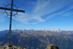 Hirzer Gipfelkreuz auf 2781m