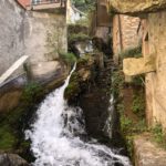 Fiumelatte, der kürzeste Fluss Italiens