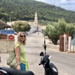 Mit dem Moped zum Kloster Panormitis