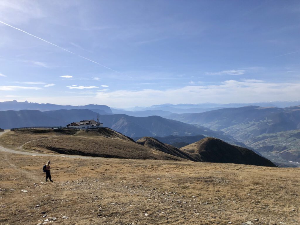 Abstieg vom Monte Telegrafo zur Plosehütte