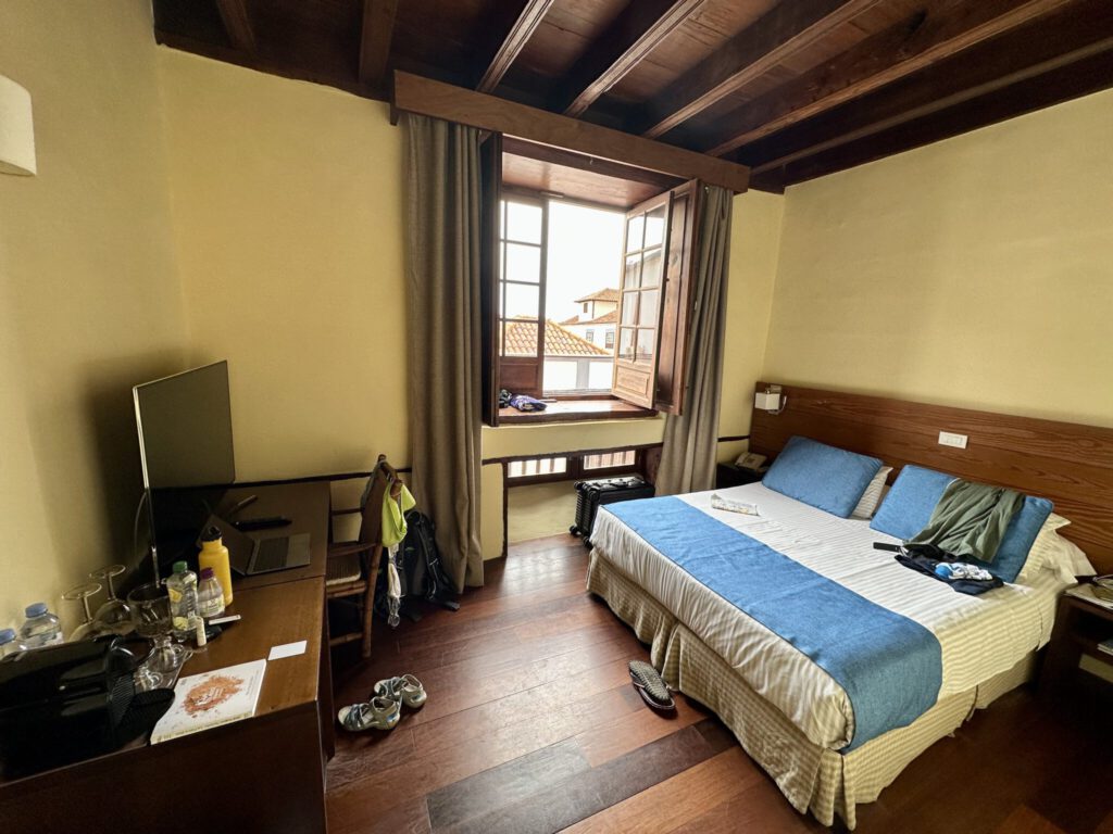 Unser Zimmer im Hotel La Quinta Roja