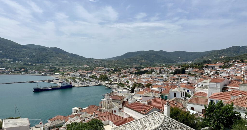 Aussicht über Skopelos vom Kastro-Hügel aus