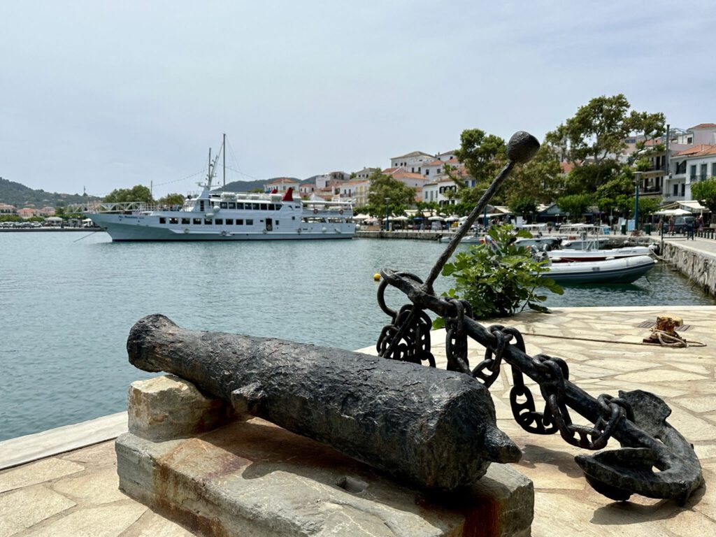 Am Hafen von Skopelos