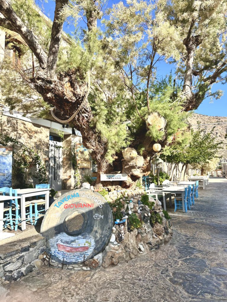 Zentraler Platz in Plaka