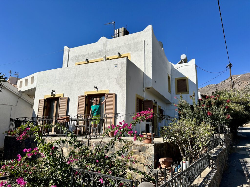 Athina Villas in Plaka