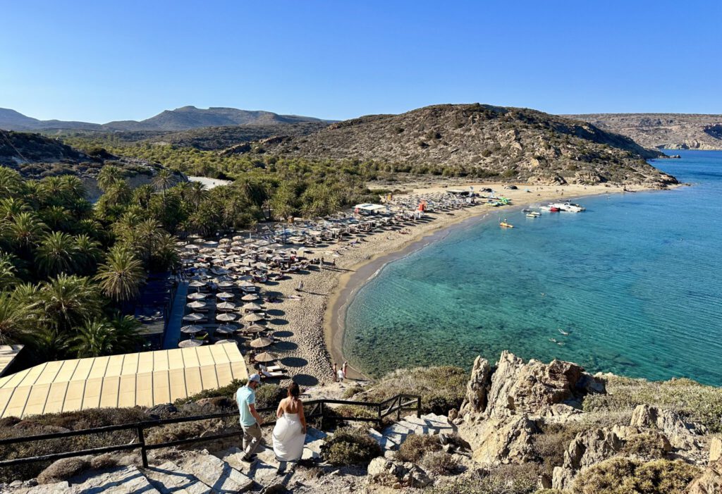 Der Palmenstrand Via Beach vom Viewpoint aus gesehen