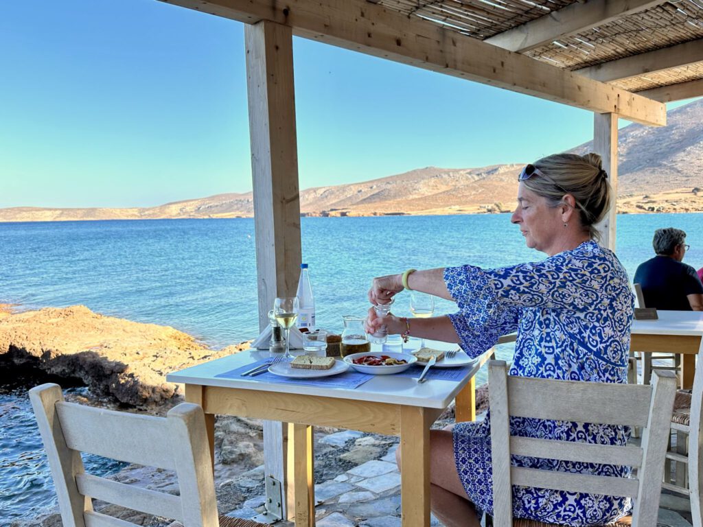 Nochmals Abendessen in der Taverna Hiona