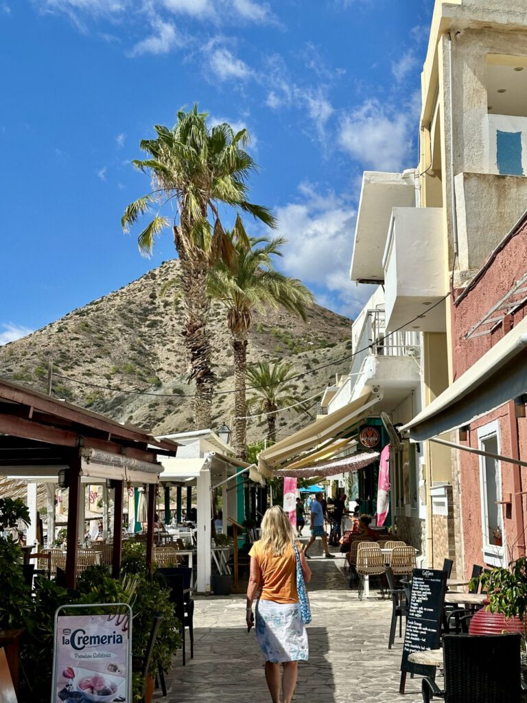 Uferpromenade in Myrtos