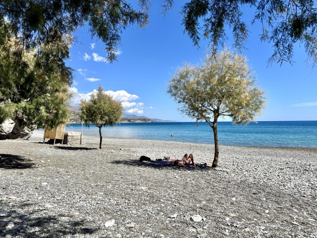 Maridaki Beach mit seiner tollen Kiesbucht
