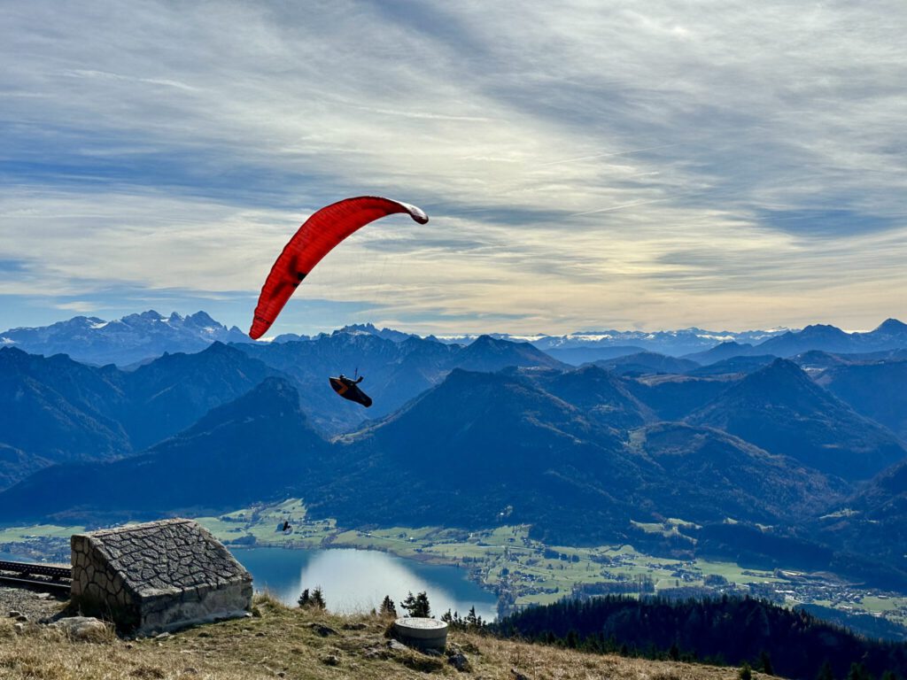 Eldorado für Gleitschirmflieger auf dem Schafberg, hoch über dem Wolfgangsee
