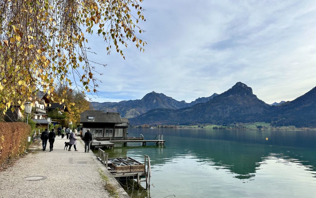 Strandpromenade in St. Wolfgang