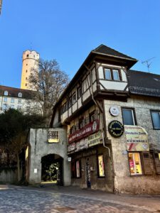 Räuberhöhle vor Mehlsack :-)