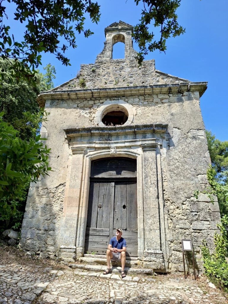 Kurze Rast in Oppède-le-Vieux
