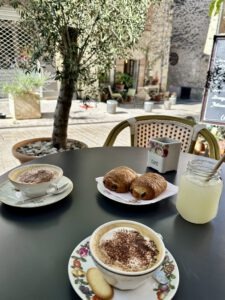 Frühstück bei La Dame Jeanne