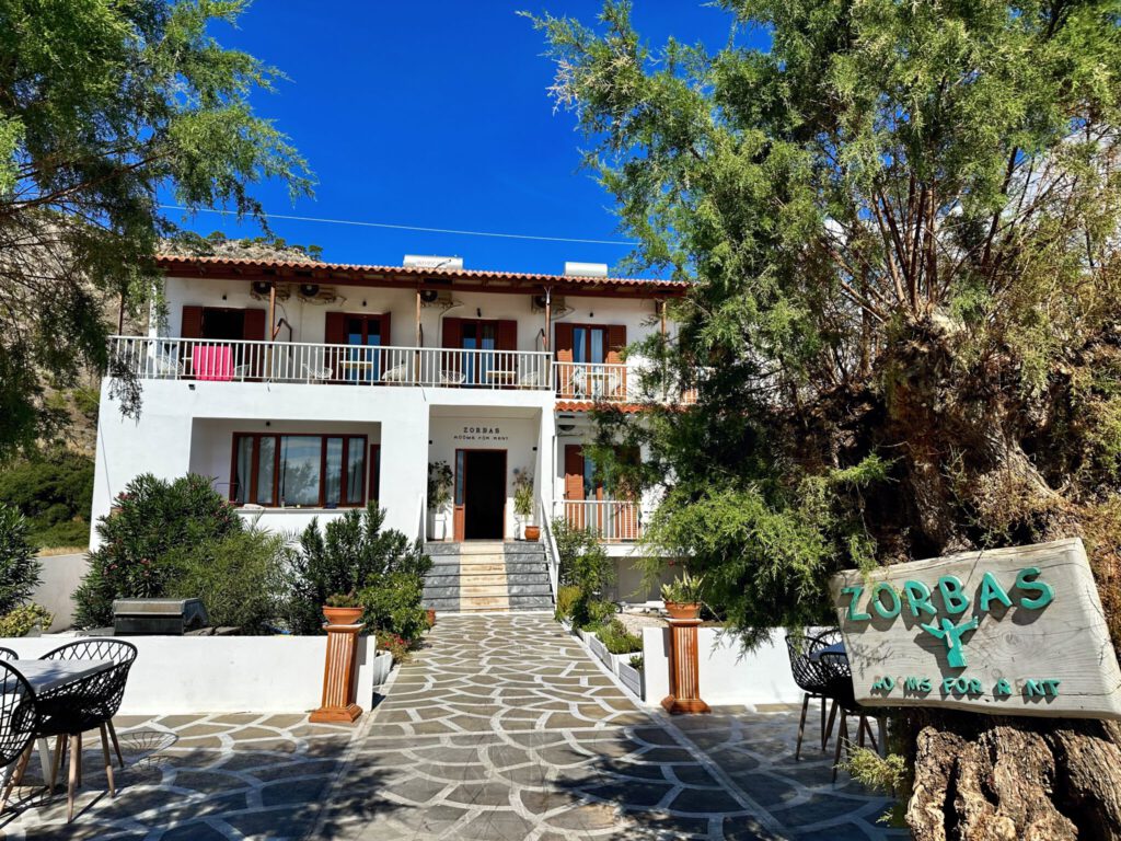 Zorbas Rooms in Sougia