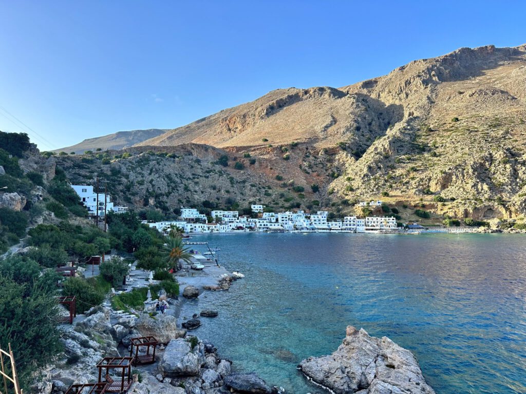 Kleiner Abendspaziergang rund um Loutro
