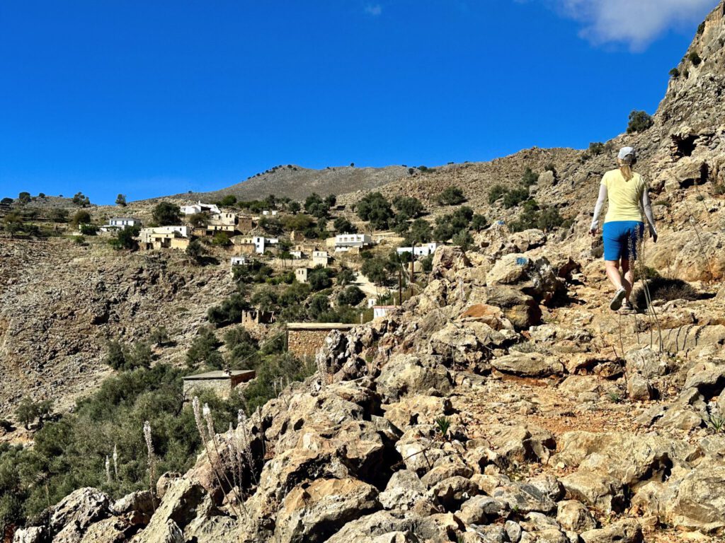 Die letzten Meter nach Liviniana, auf steilen Steinpfaden