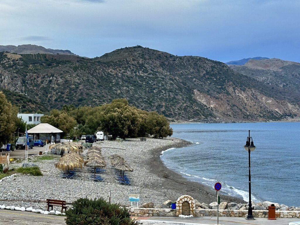 Morgenstimmung am Chalikia Beach, gleich vor dem "Maria"